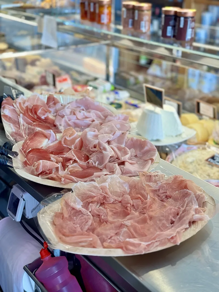 Salumi DOP — Pane Tinto